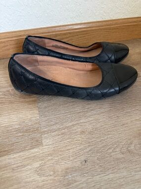 Vionic Desiree Women's Quilted Cap Toe Ballet Flats Comfort Shoes Size 8 Black